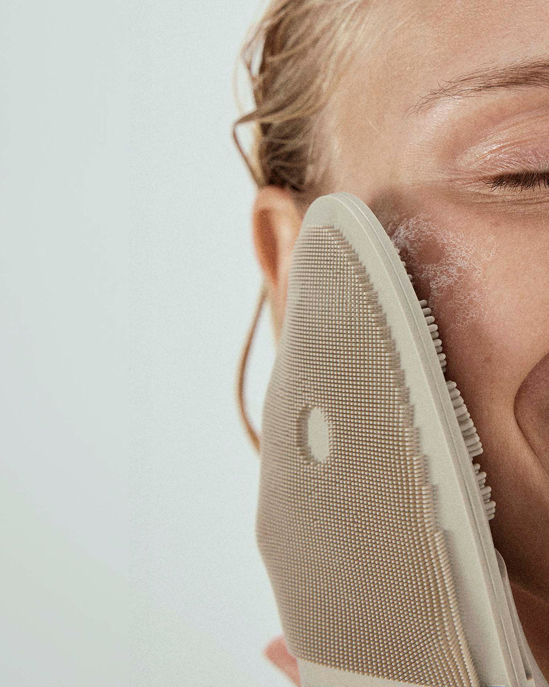 Woods Copenhagen Facial Cleansing Mitt – vist forfra