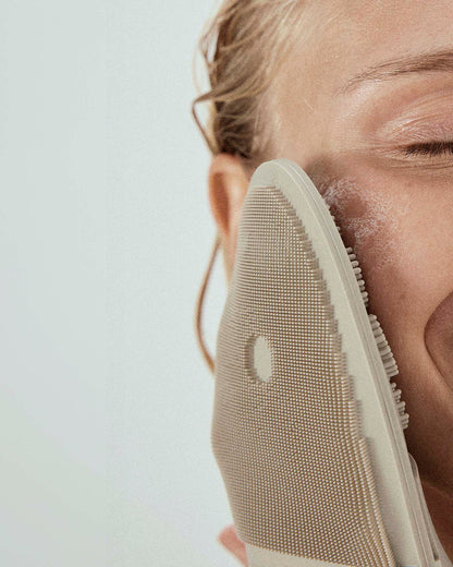 Woods Copenhagen Facial Cleansing Mitt – vist forfra