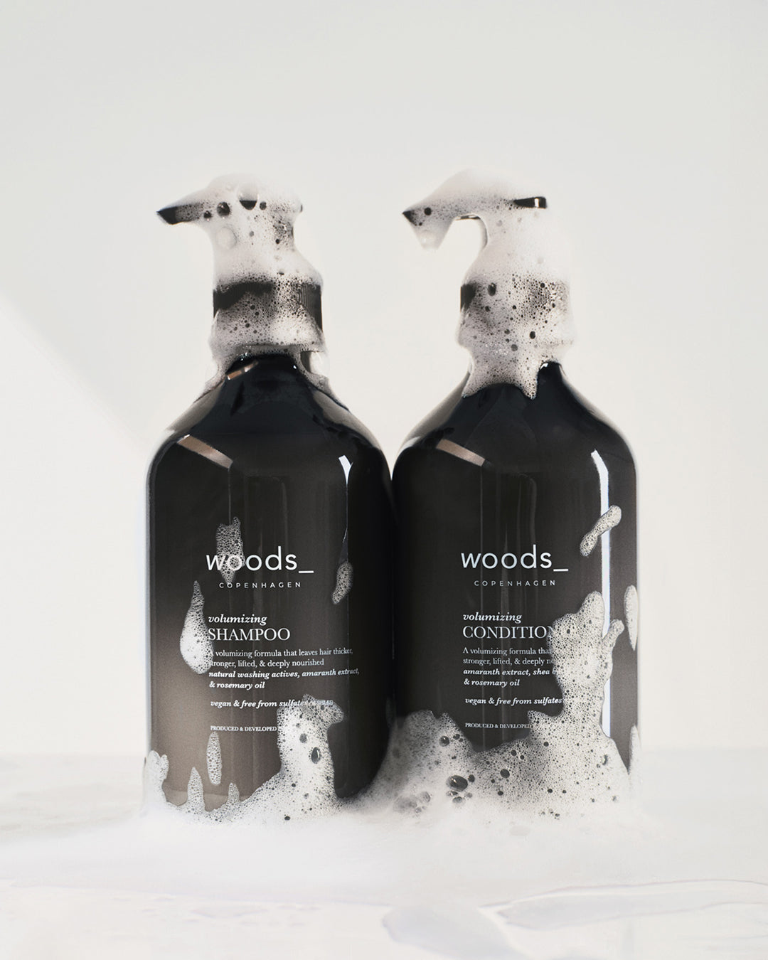 Woods Copenhagen Volumizing Shampoo – vegansk shampoo med rose og citrus duft